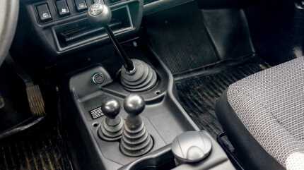 Проблемы с коробкой передач — почему Нива не включает 4-ю передачу