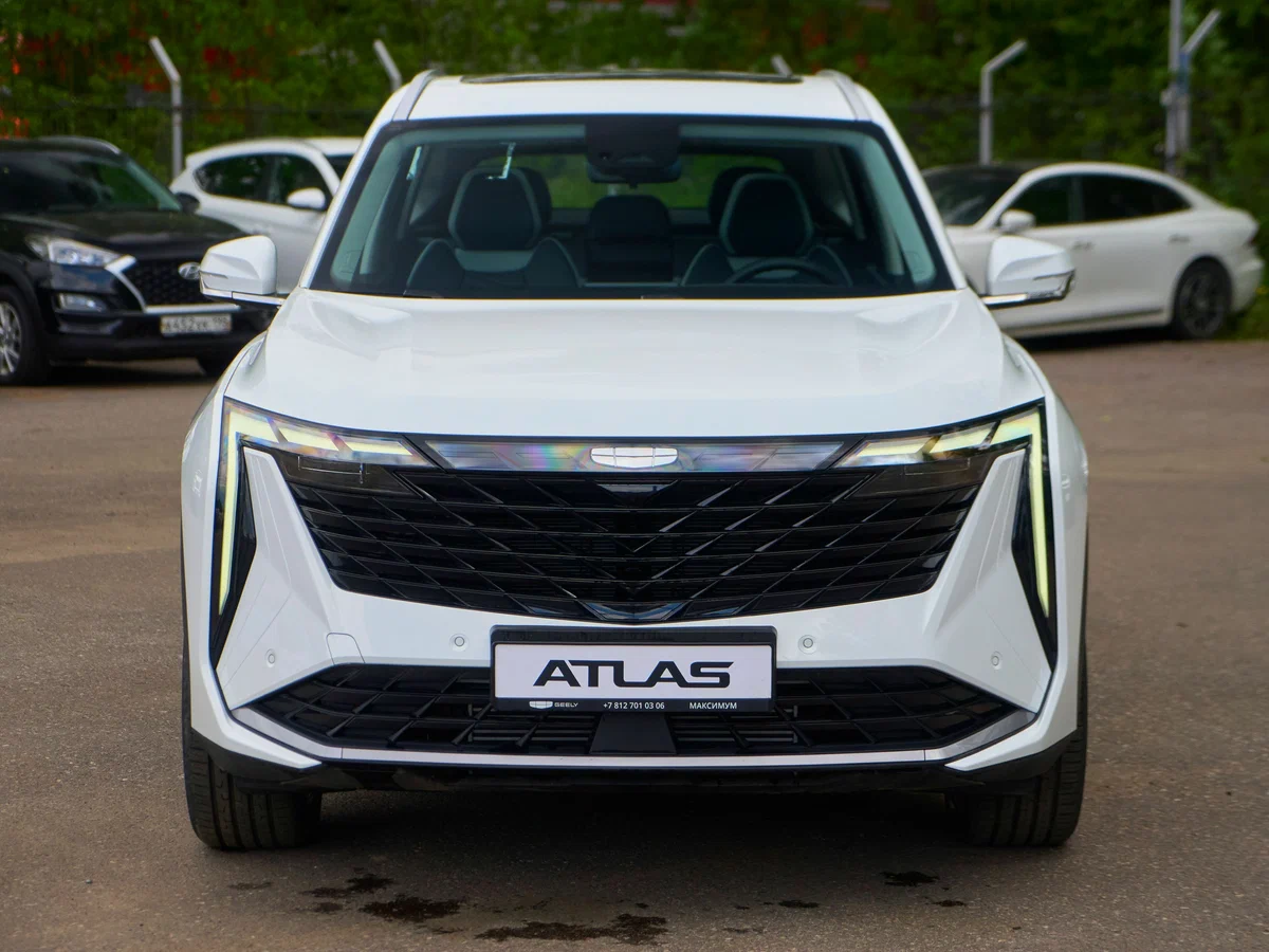 Geely Atlas нового поколения: что изменилось по сравнению с предыдущей моделью